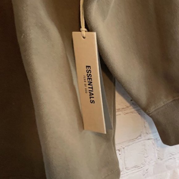 Essentials Fear of God Relaxed Wood Crewneck Fleece Oversized Sweatshirt NWT - Picture 7 of 12
